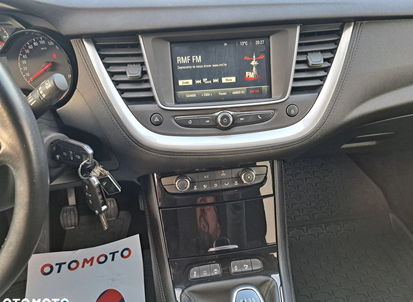 Opel Grandland X cena 62900 przebieg: 106818, rok produkcji 2017 z Kościerzyna małe 191